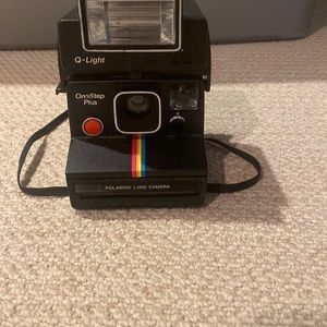 Vintage Polaroid Camera with Bag